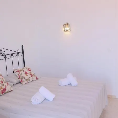 Mandarinos, *