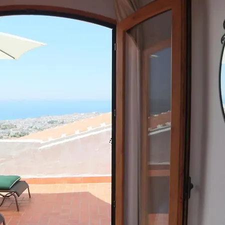 Mandarinos, Apartment Nerja