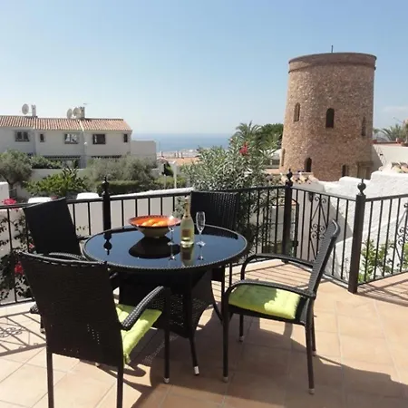 Mandarinos, Apartment Nerja