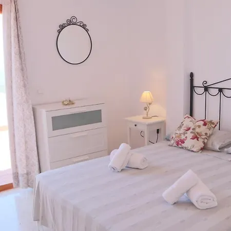 Mandarinos, * Nerja